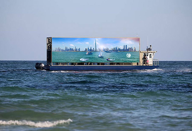 سلطة مدينة دبي الملاحية تحدد شروط ومعايير الإعلانات البحرية الخارجية في دبي